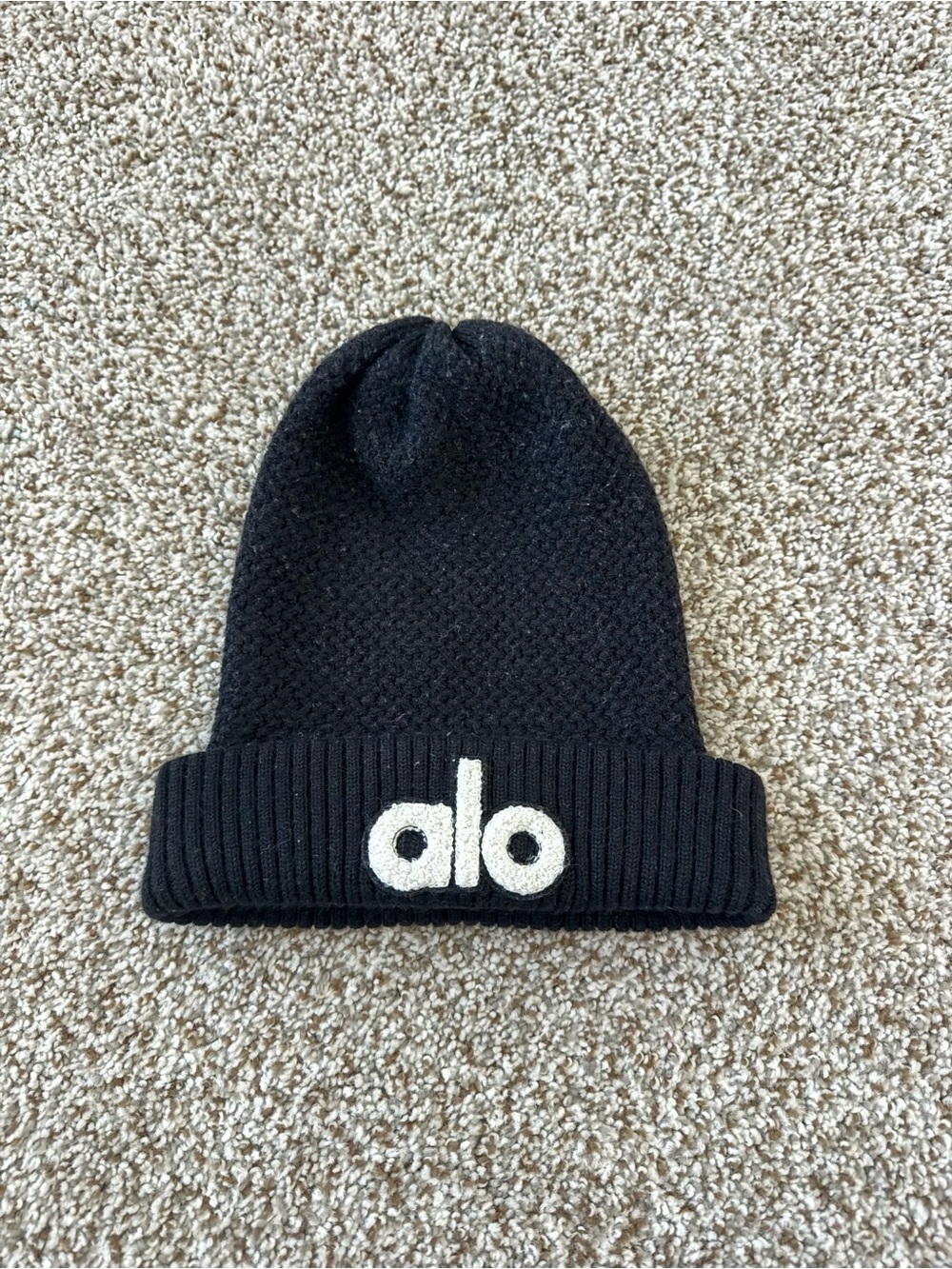 ALO Yoga Black Ribbed Beanie with White Logo